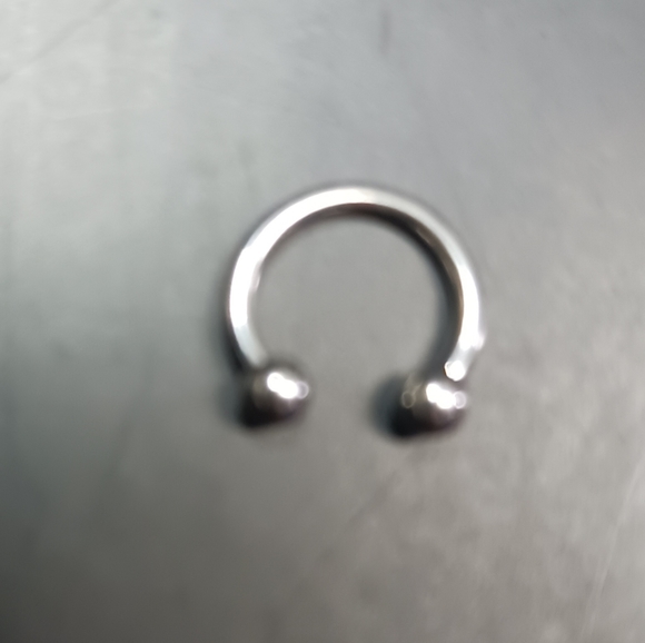 5/16" 16 gauge circular barbell - Picture 1 of 1